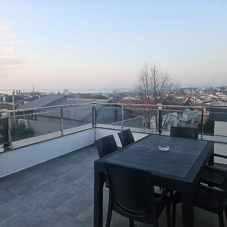 Modern Apartment In Very Quiet Location In Darica, Istanbul Экстерьер фото
