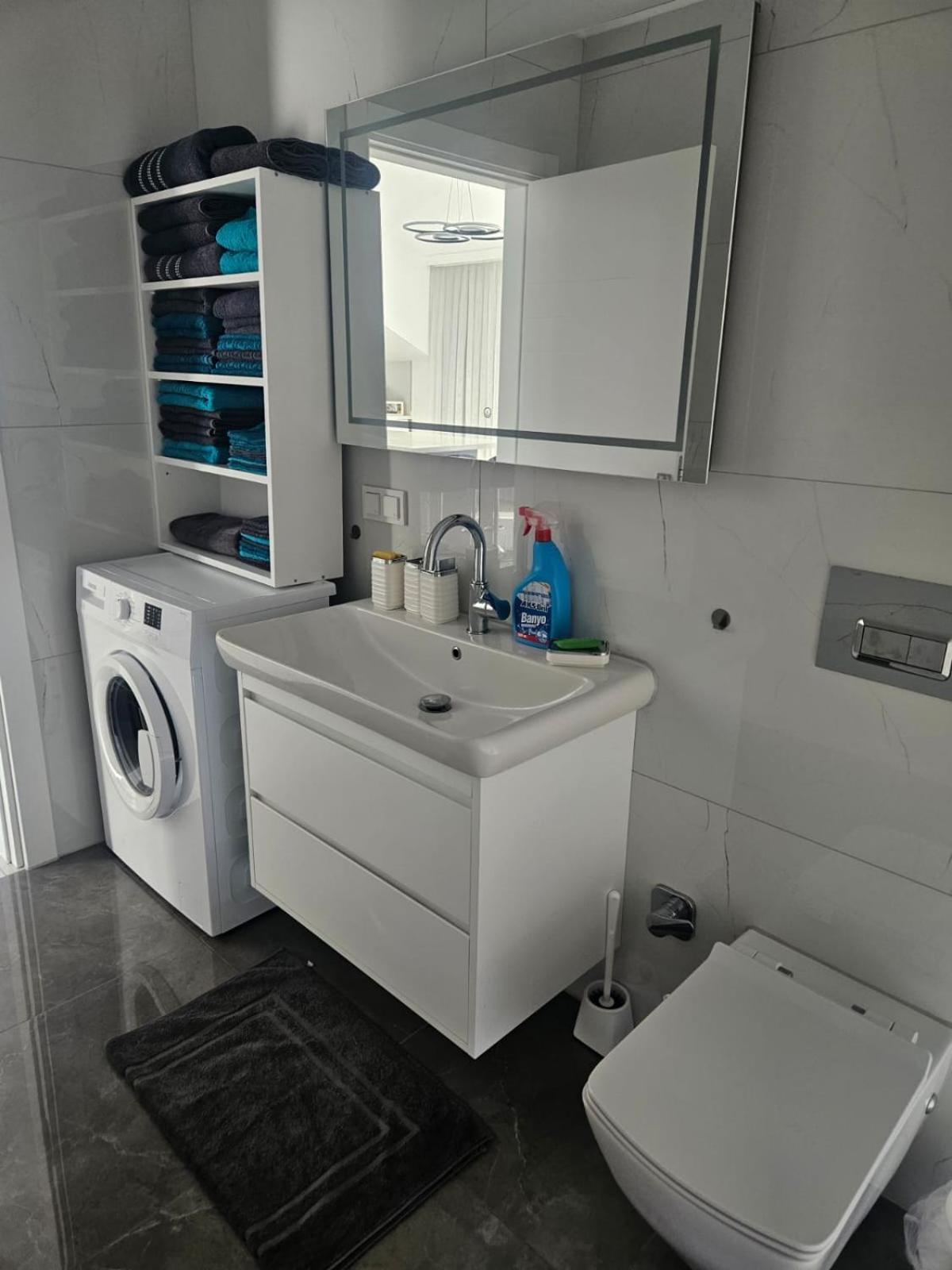 Modern Apartment In Very Quiet Location In Darica, Istanbul Экстерьер фото